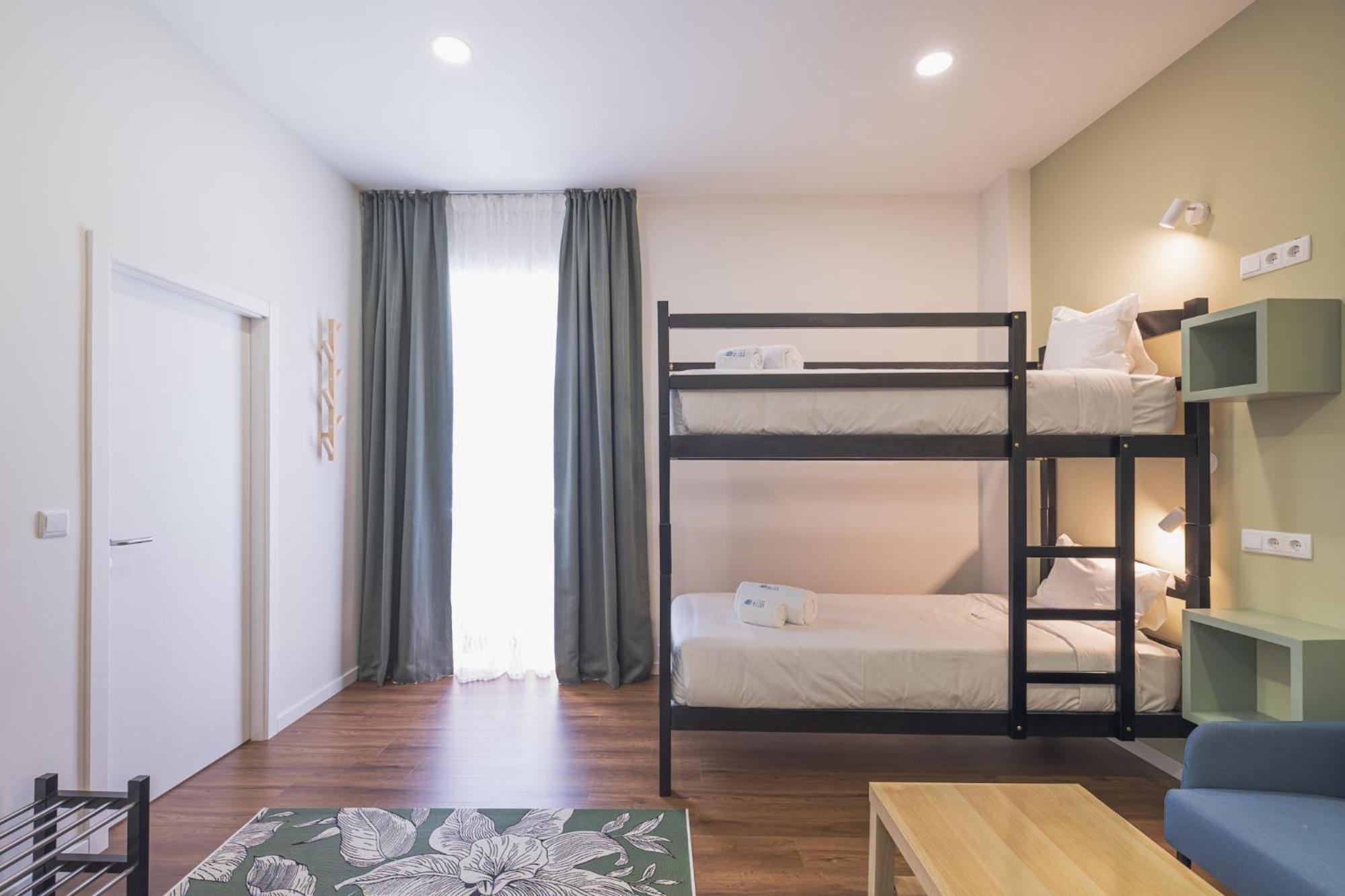 Island Bliss Hostel